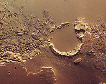 Кратер диаметром около 35 километров. Фото Mars Express