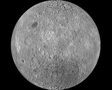 Обратная сторона Луны была впервые сфотографирована в 1959 году. Фото NASA