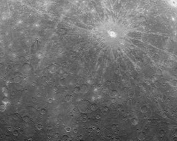 "Мессенджер" вышел на орбиту Меркурия 17 марта. Фото NASA